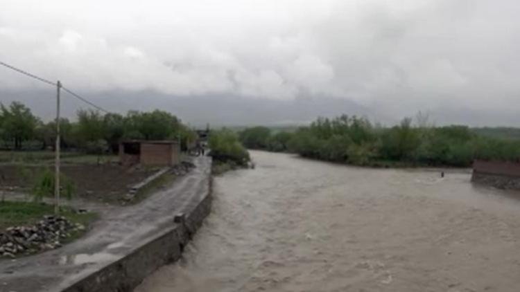 Afganistan’da sel felaketi! Onlarca ölü ve yaralı var…