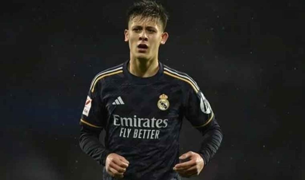 Arda Güler, Real Madrid forması ile 11’de çıktı ve golünü attı!