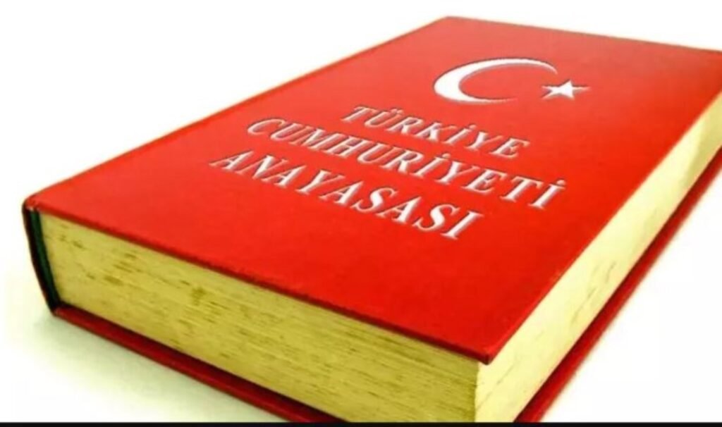 Siyasal İslamın 1921 Anayasası’nda bulduğu boncuk!