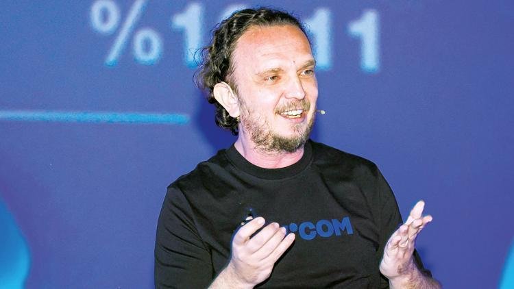 210 satıcı ve 380 markalık pazar