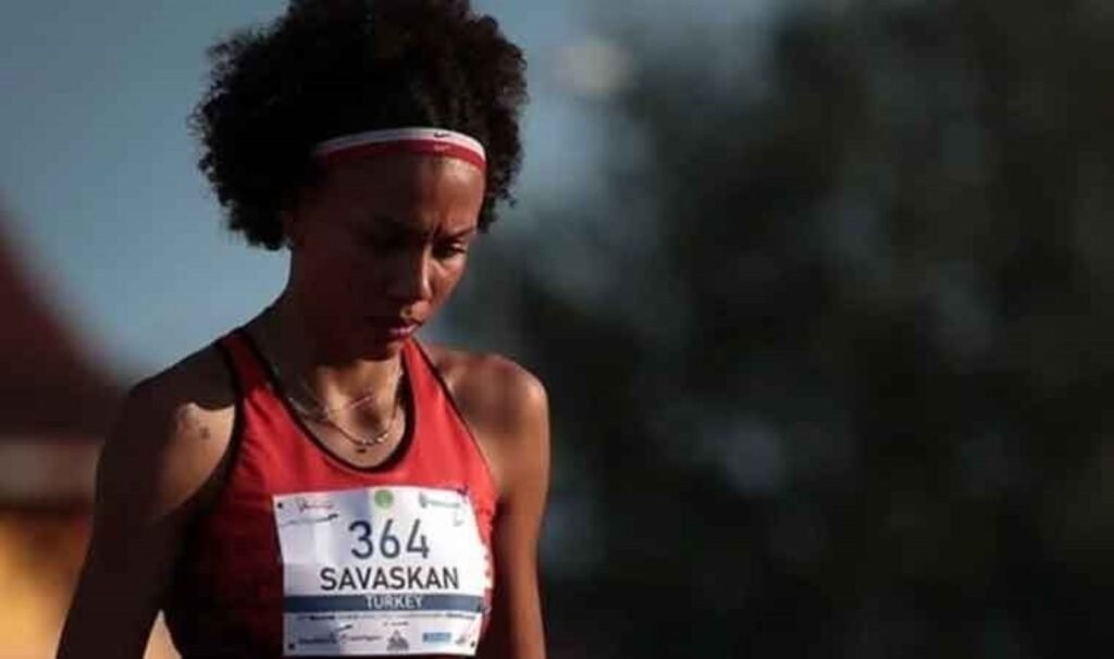 Buse Savaşkan, İspanya’da birinci oldu