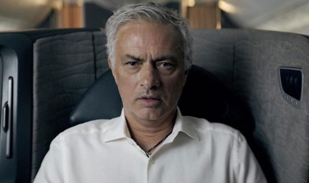 Jose Mourinho’dan Fenerbahçe taraftarını heyecanlandıran paylaşım
