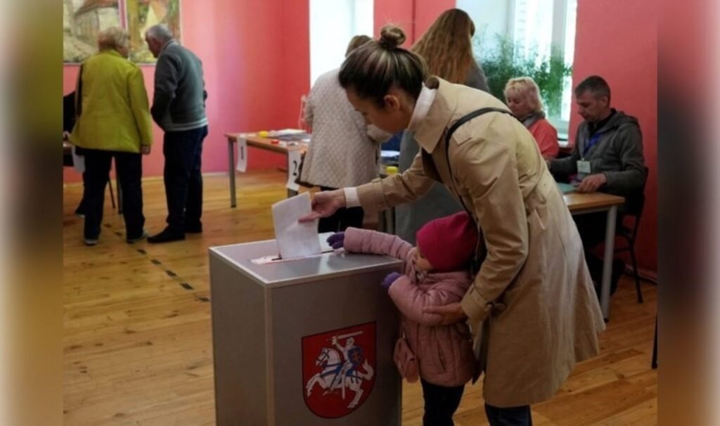 Litvanya’da adaylar barajı geçemedi: Seçimler ikinci tura kaldı