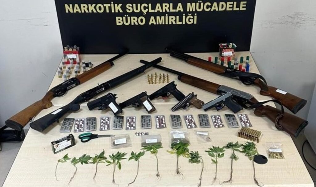 Manisa emniyetinden uyuşturucu operasyonu: 11 gözaltı