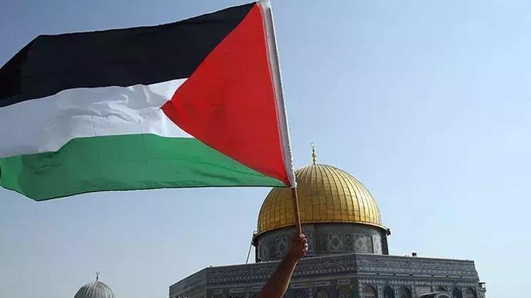 Norveç, belgeleri Filistin Başbakanı Mustafa’ya teslim etti