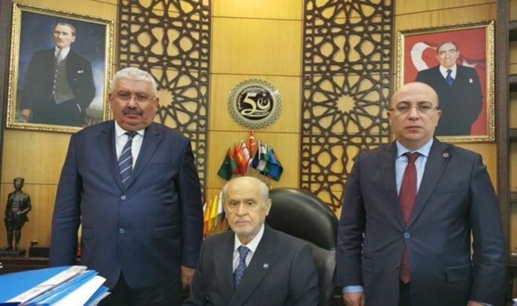 Özgür Özel, ‘iki arsız metin yazarı’ diyerek Sinan Ateş cinayetini sormuştu: MHP’li Yönter ve Semih Yalçın’dan ‘yanıt’ geldi