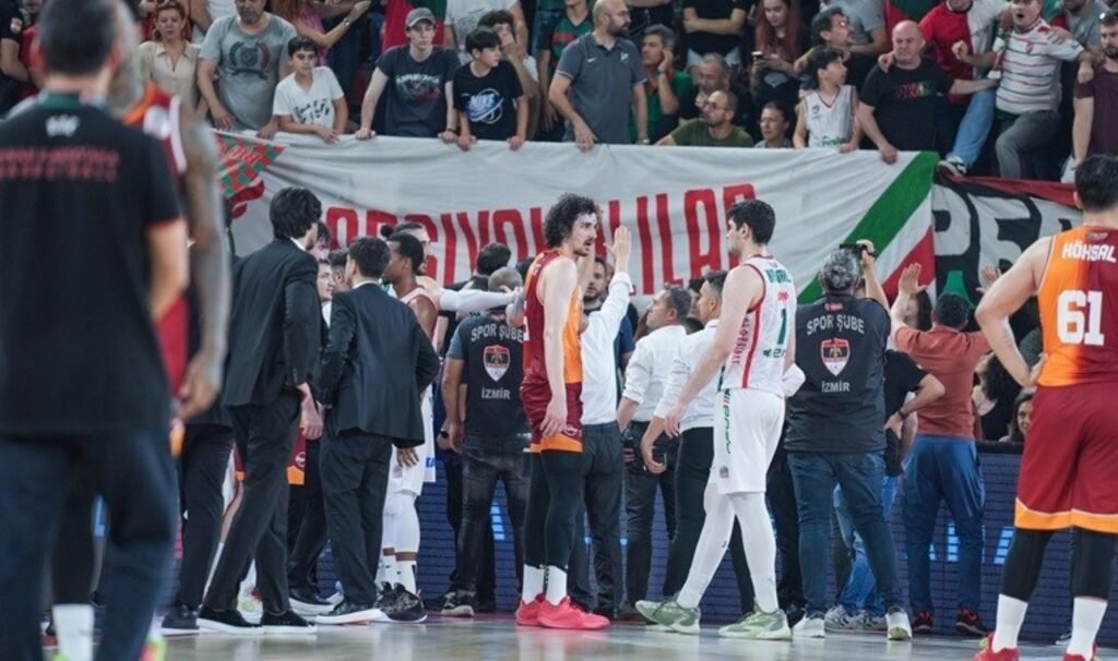 TBF’den Galatasaraylı oyunculara ceza!