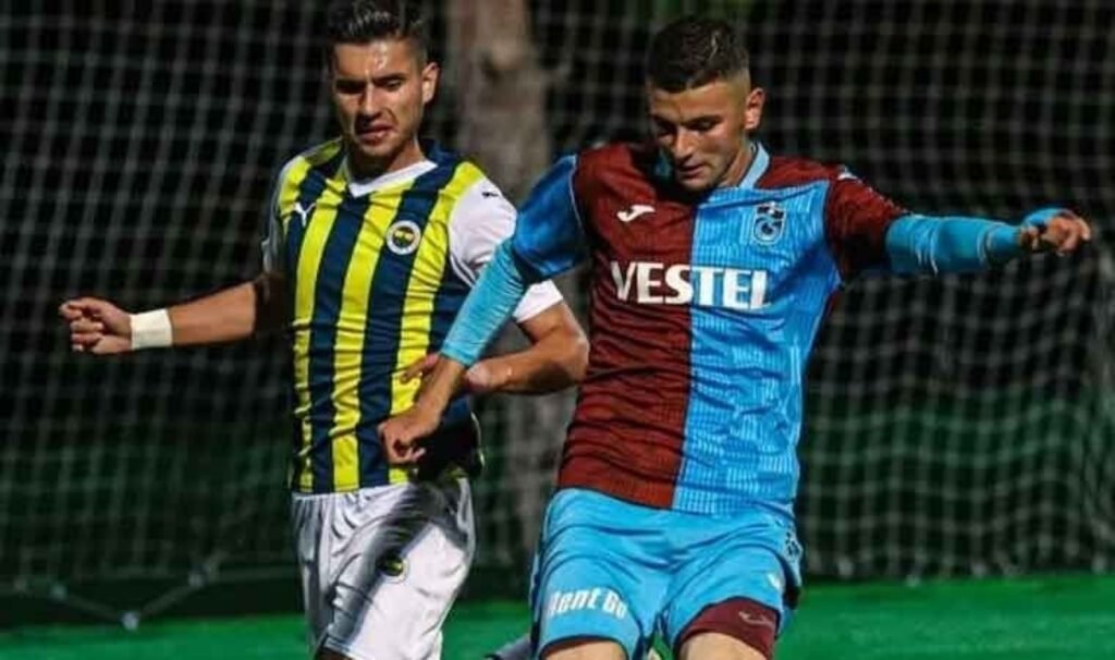 Trabzonspor U-19 derbide Fenerbahçe’yi devirdi