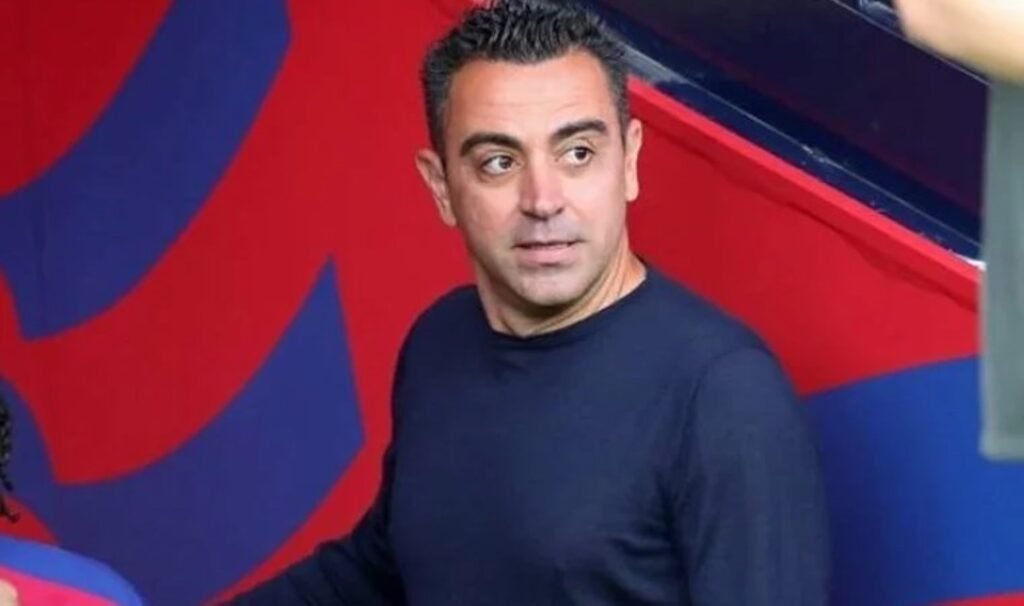 UEFA’dan Xavi’ye men cezası!