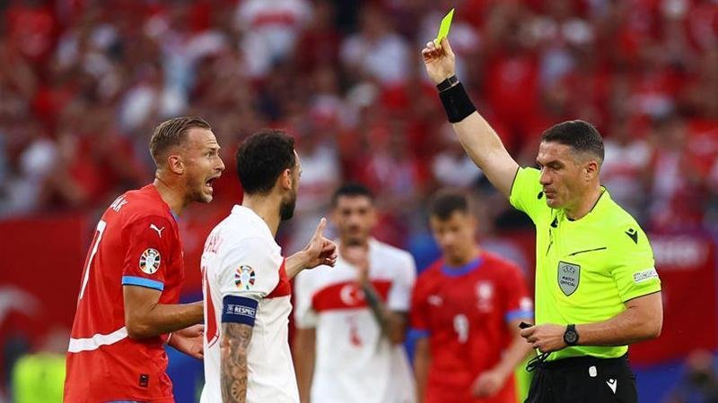 A Milli Takım’da çifte şok!