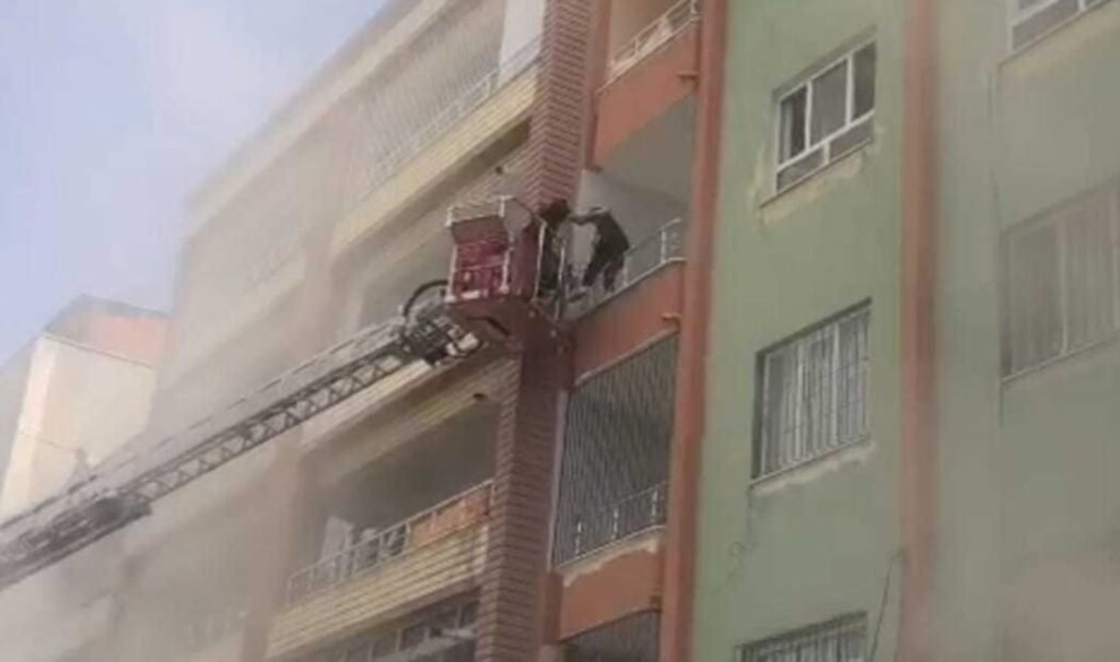 Batman’da yangında mahsur kalan 6 kişi kurtarıldı