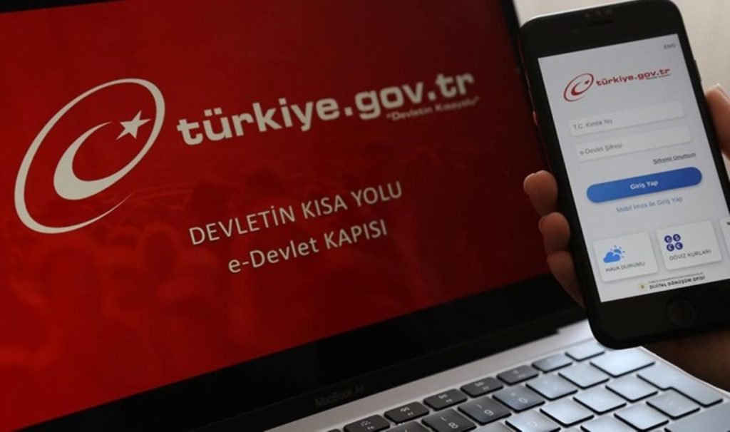 e-Devlet’ten akrabalar çıkarılabilecek mi? Resmi açıklama geldi!