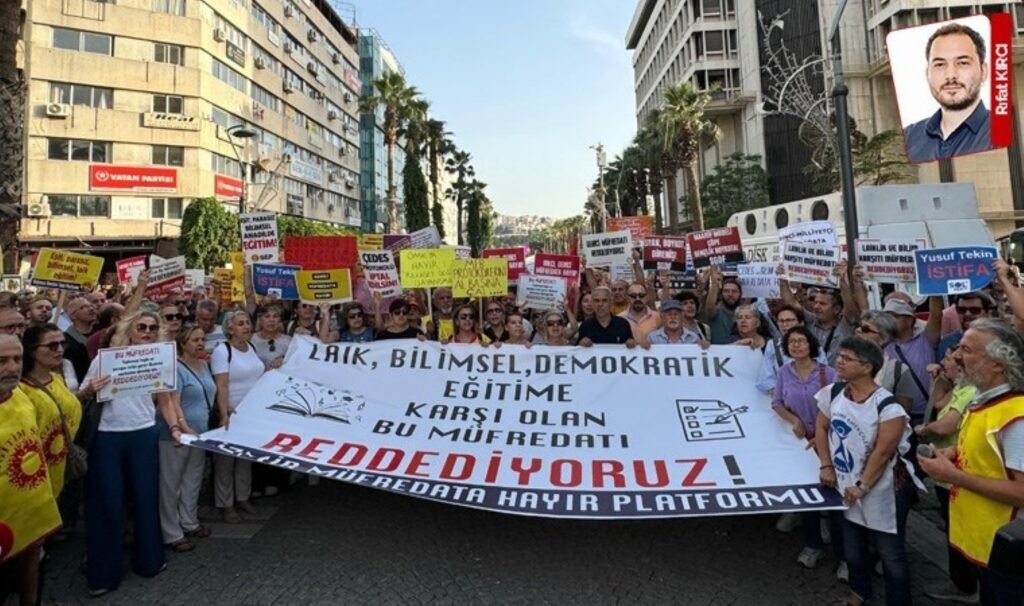 Eğitimde müfredat değişikliğine karşı eylem: ‘Maarif modeli tesadüf değil’