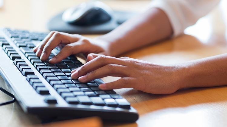 Hizmet üretimi Nisan’da arttı