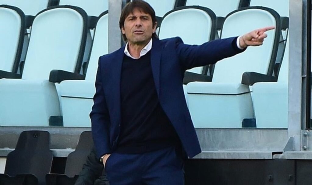 Napoli Antonio Conte’ye emanet!