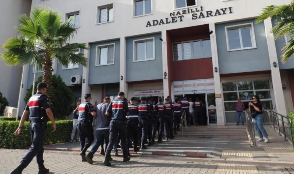 Sahte sağlık raporları düzenleyen çeteye operasyon: 4 tutuklama
