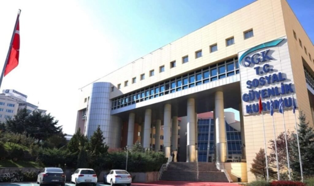 SGK’ya sözleşmeli personel alımı başvurusu nasıl yapılır? SGK sözleşmeli personel alımı şartları neler?