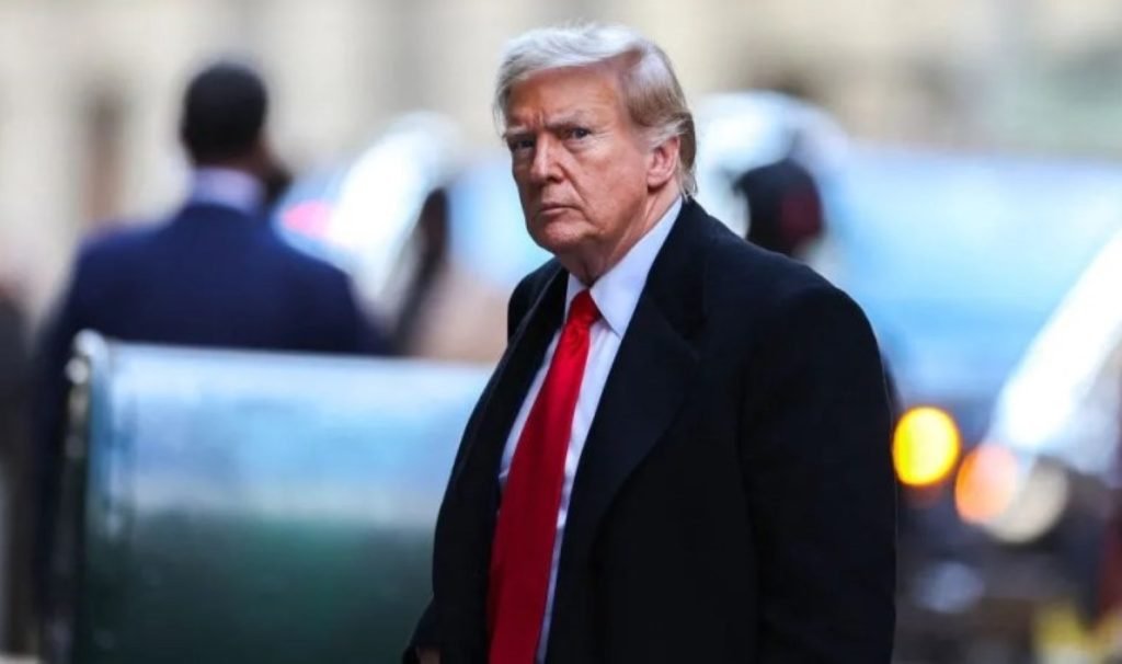 Trump: Sorun Biden’ın yaşı değil, yetersizliği