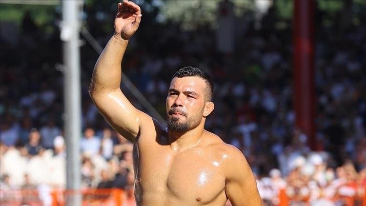 663. Kırkpınar Yağlı Güreşleri şampiyonu Yusuf Can Zeybek kimdir, kaç yaşında, nereli? Yusuf Can Zeybek kaç kez şampiyon oldu?