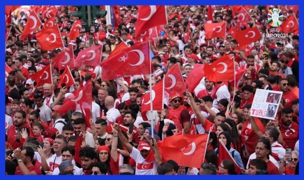 Alman polisinden skandal: Berlin’de Türk taraftarlar durduruldu!