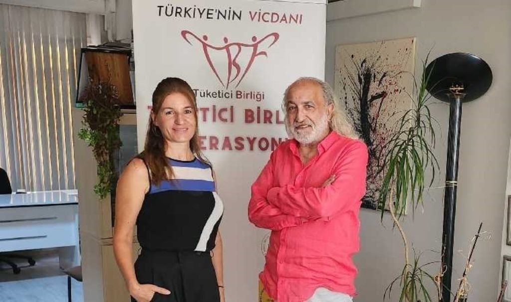 Bülent Deniz: Kart borçları artıyor. Takibe düşenler sonbaharda 1 milyonu bulacak. Talep yok lakin fiyatlar daima yükselişte