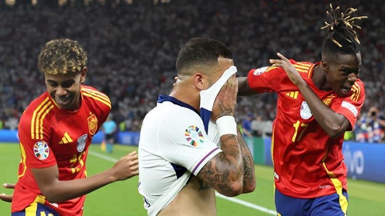 EURO 2024’te şampiyon İspanya! İngiltere’nin kupa hasreti devam ediyor