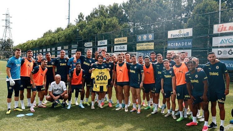 Fenerbahçe yeni yıldızı Maximin’e kavuştu!
