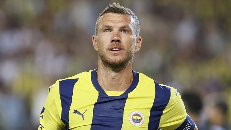 Fenerbahçe’de Edin Dzeko’dan En-Nesyri açıklaması
