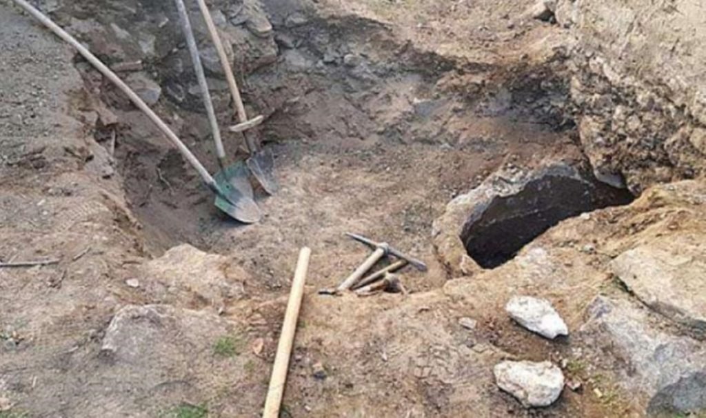 Mersin’de kaçak hafriyat yapan 3 kuşkulu yakalandı