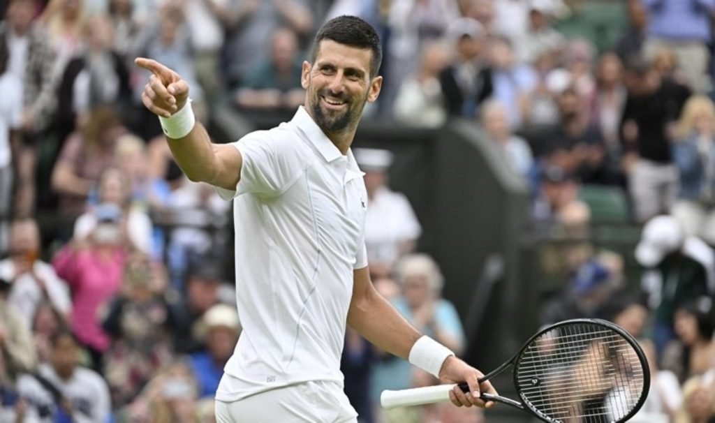 Wimbledon’da Swiatek ve Djokovic, ikinci turda