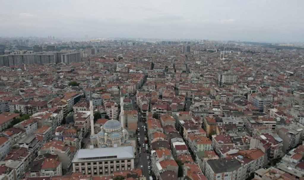 17 Ağustos’un yıl dönümünde uzmanlardan kritik ihtar: İstanbul’da bizatihi yıkılacak 400 tane bina var