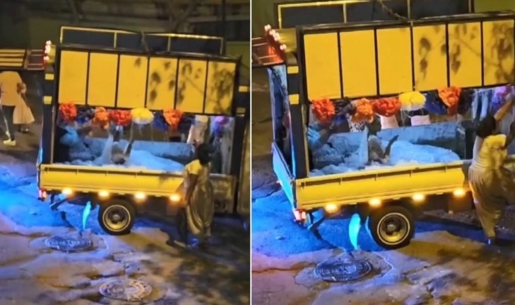 Ataşehir’de enteresan anlar… Kamyonetle gelin aldılar