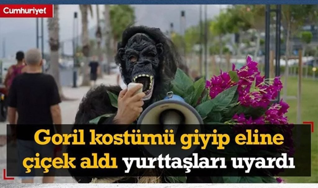Aydın Aydın’dan ilginç ‘maymun çiçeği’ uyarısı: Goril kostümü giyip eline çiçek aldı
