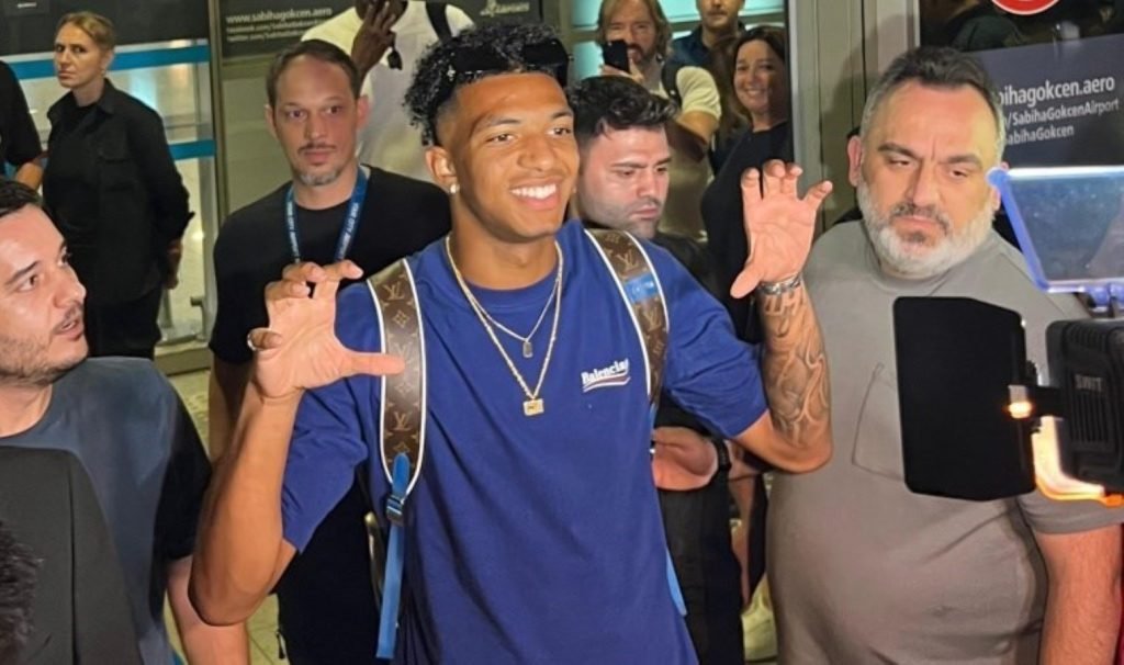 Cher Ndour, Beşiktaş için İstanbul’da: Mukavele detayları ortaya çıktı!