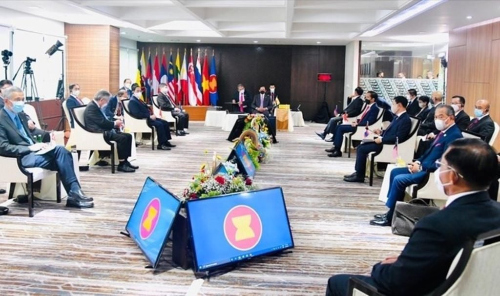 Çin’den ASEAN’a davet: ‘Ortak uğraş gösterilmesi…’