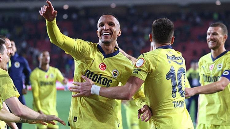 Fenerbahçe’den Rodrigo Becao cevabı! 10.5 milyon euroluk paket için veto…