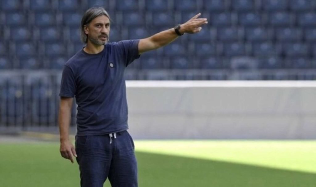 Hakan Yakın’dan Galatasaraylı yıldıza övgü: ‘Adam yiyor’