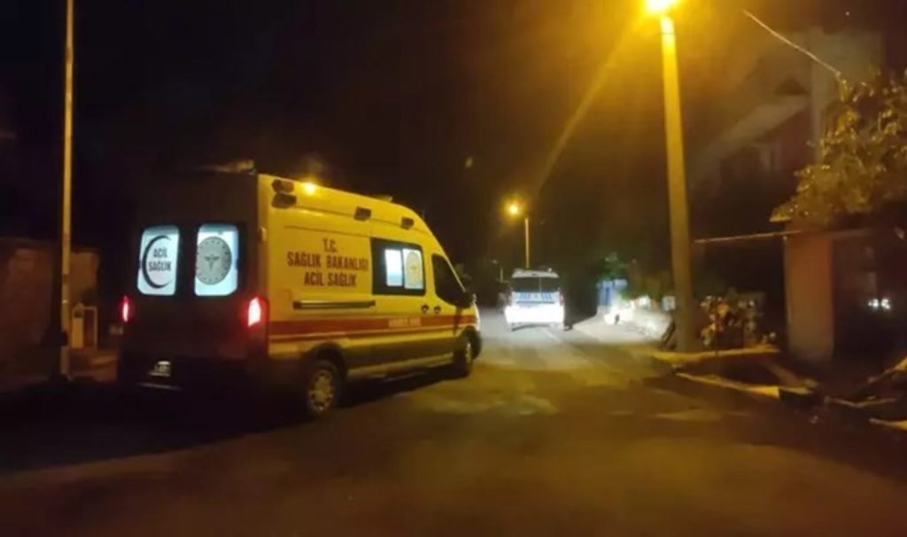 İki komşu aile ortasında ‘park yeri’ arbedesi: 4 yaralı