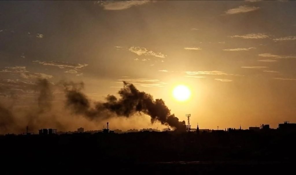 Sudan’da mülteci kampı bombalandı: 25 meyyit