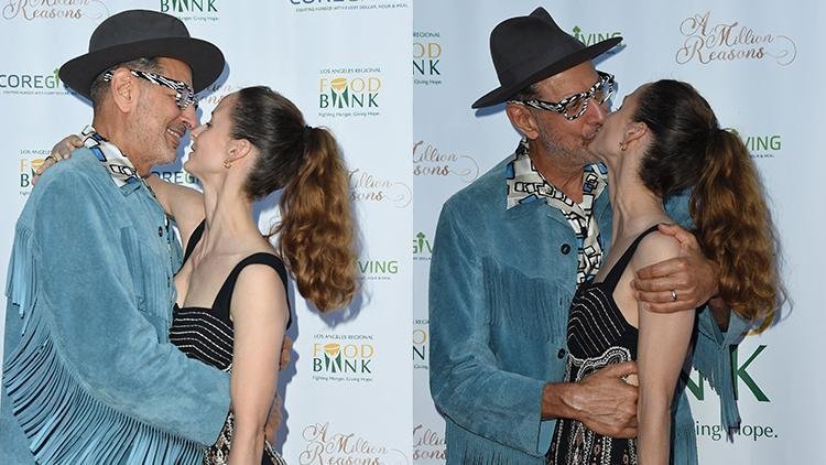 Ünlü oyuncu aşkı üçüncü evliliğinde, babalığı 62 yaşında tattı… ‘Geç babalık mükemmel bir duygu’