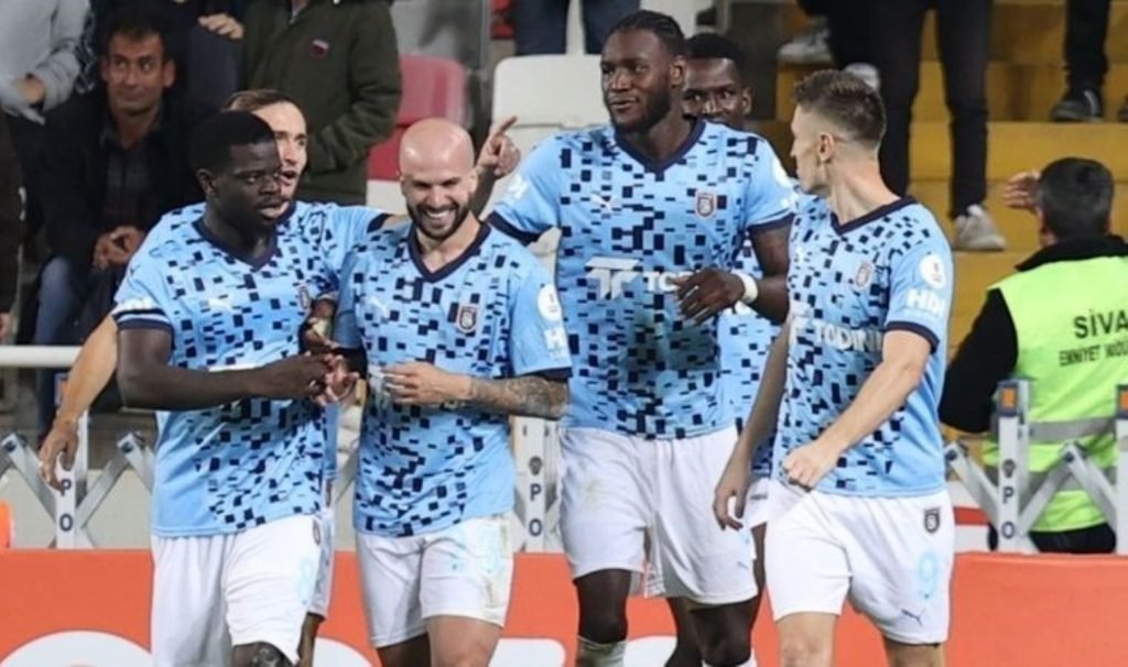 Başakşehir Sivas’ta Joao Figueiredo ile güldü!