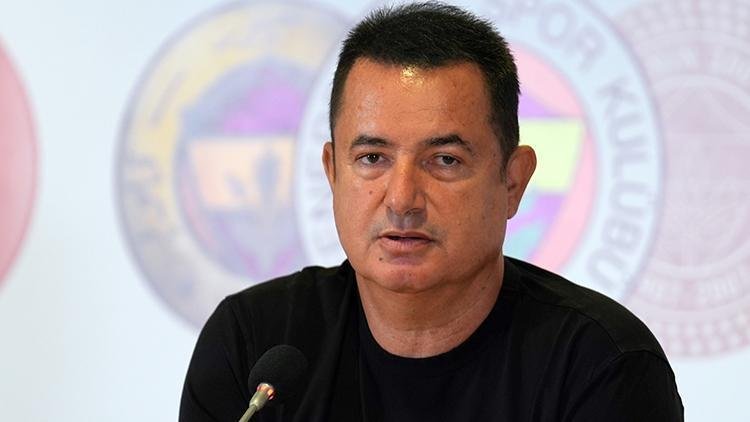 Acun Ilıcalı, Öztürk’ün argümanlarına karşılık verdi ve dört soru yöneltti: Bana saldırırken komik duruma düşüyorlar