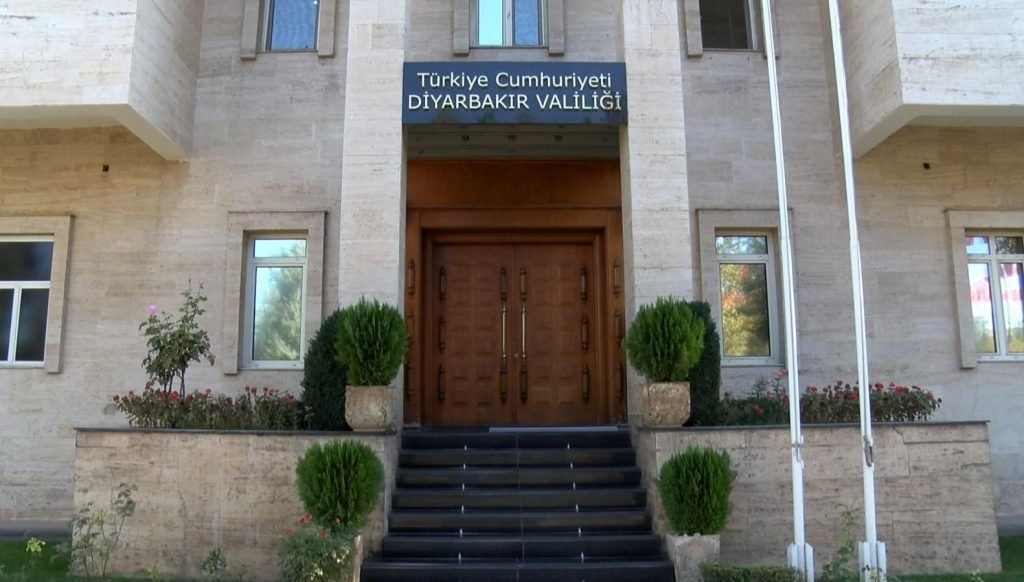 Diyarbakır’da açık alanlardaki eylemler 5 gün süreyle yasaklandı