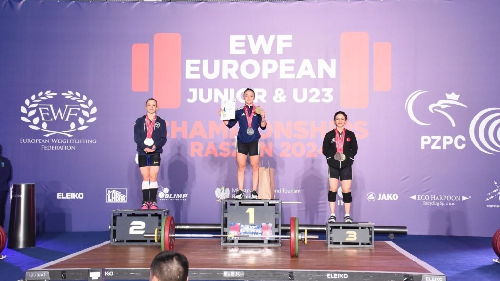 Milli kadın halterciler Polonya’da yapılan şampiyonada 2’si altın toplamda 5 madalyanın sahibi oldu