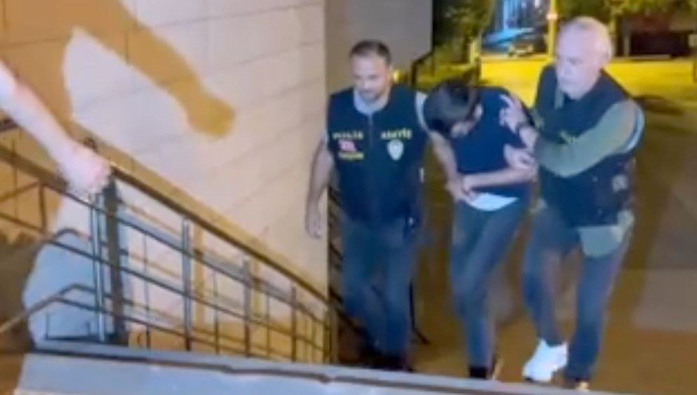 Müşterilerini 25 milyon TL dolandıran kuyumcu Çorlu’da yakalandı