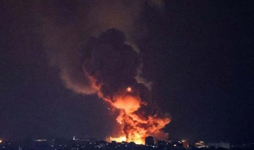 ‘Tahliye çağrısı’ yapmıştı: İsrail ordusu bir defa daha Beyrut’u amaç aldı!