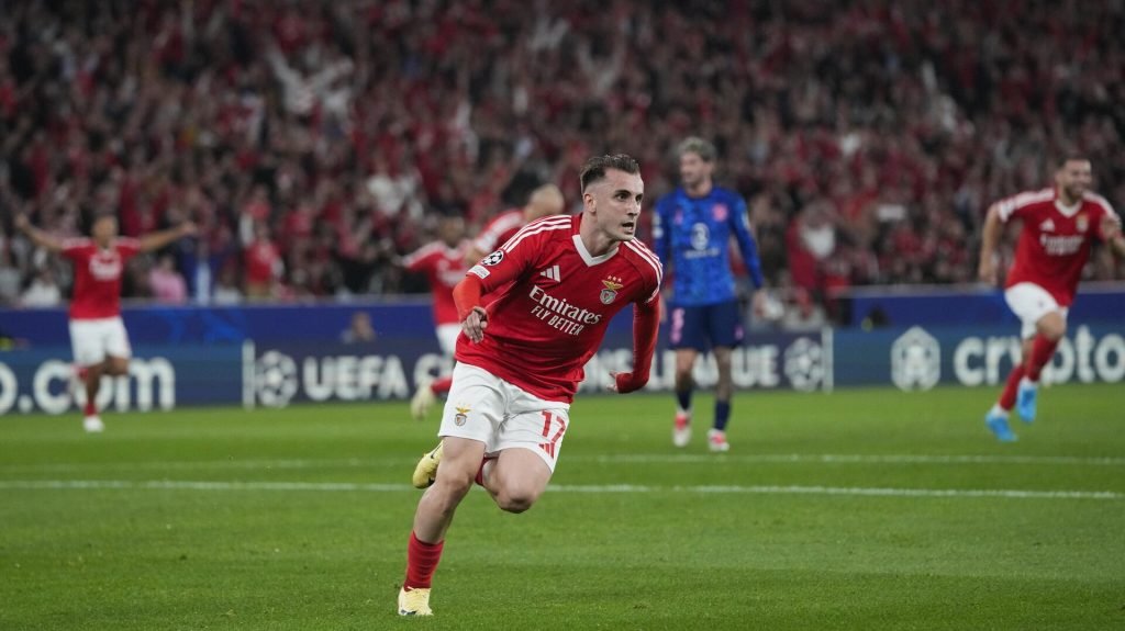 Benfica’nın Türk yıldızı Kerem Aktürkoğlu performansı ile ödül aldı