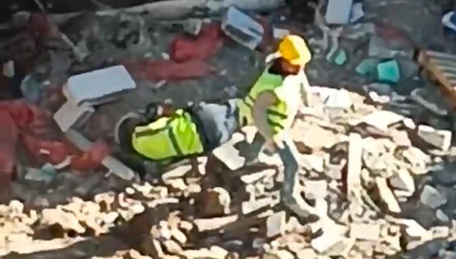 Esenler’de iş kazası: Kaynak yaparken düştü