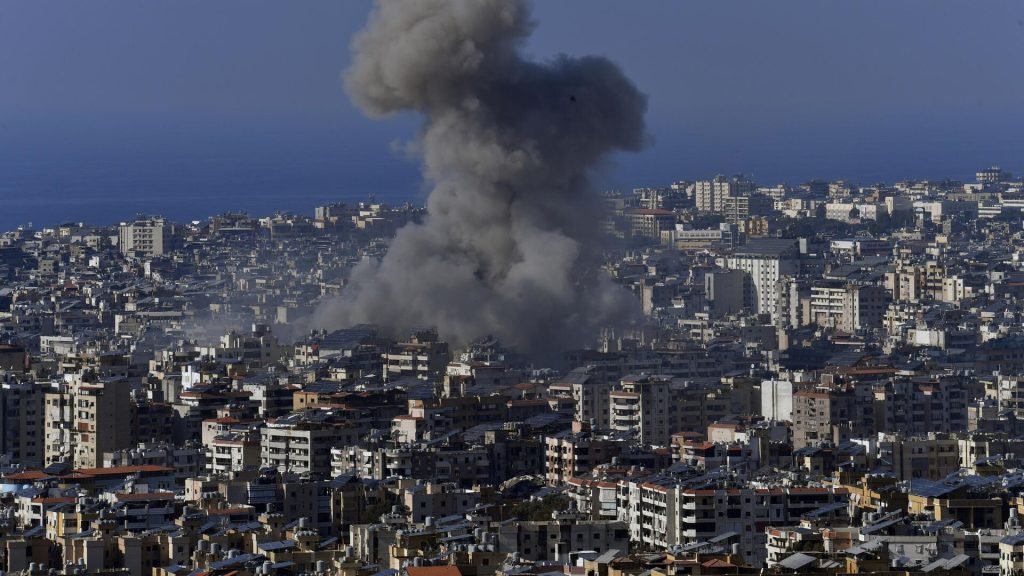 İsrail’in Lübnan’a saldırılarında 3 bin 961 kişi hayatını kaybetti