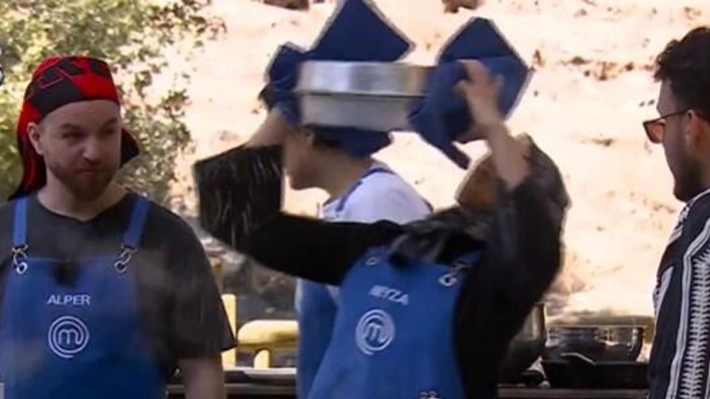 MasterChef’te çekim sırasında Beyza Aydın’ın yüzü yandı: Somer Şef sağlık durumunu açıkladı